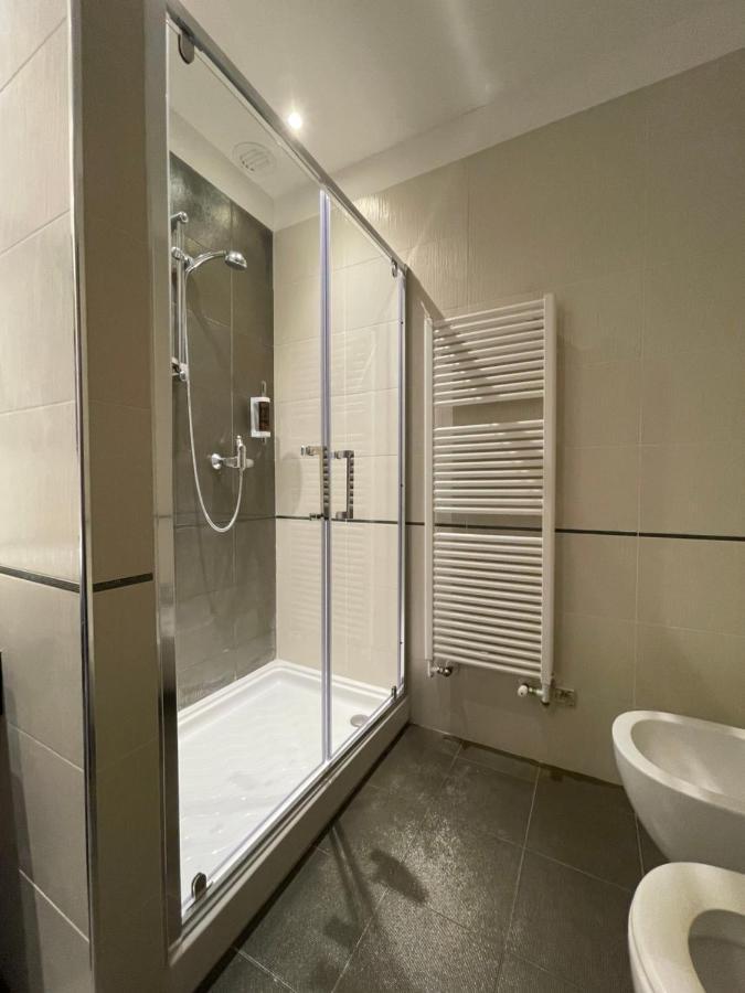 Albergo Ligabue 瓜斯塔拉 外观 照片