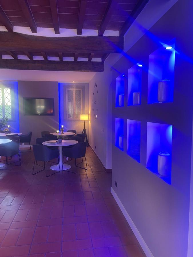 Albergo Ligabue 瓜斯塔拉 外观 照片