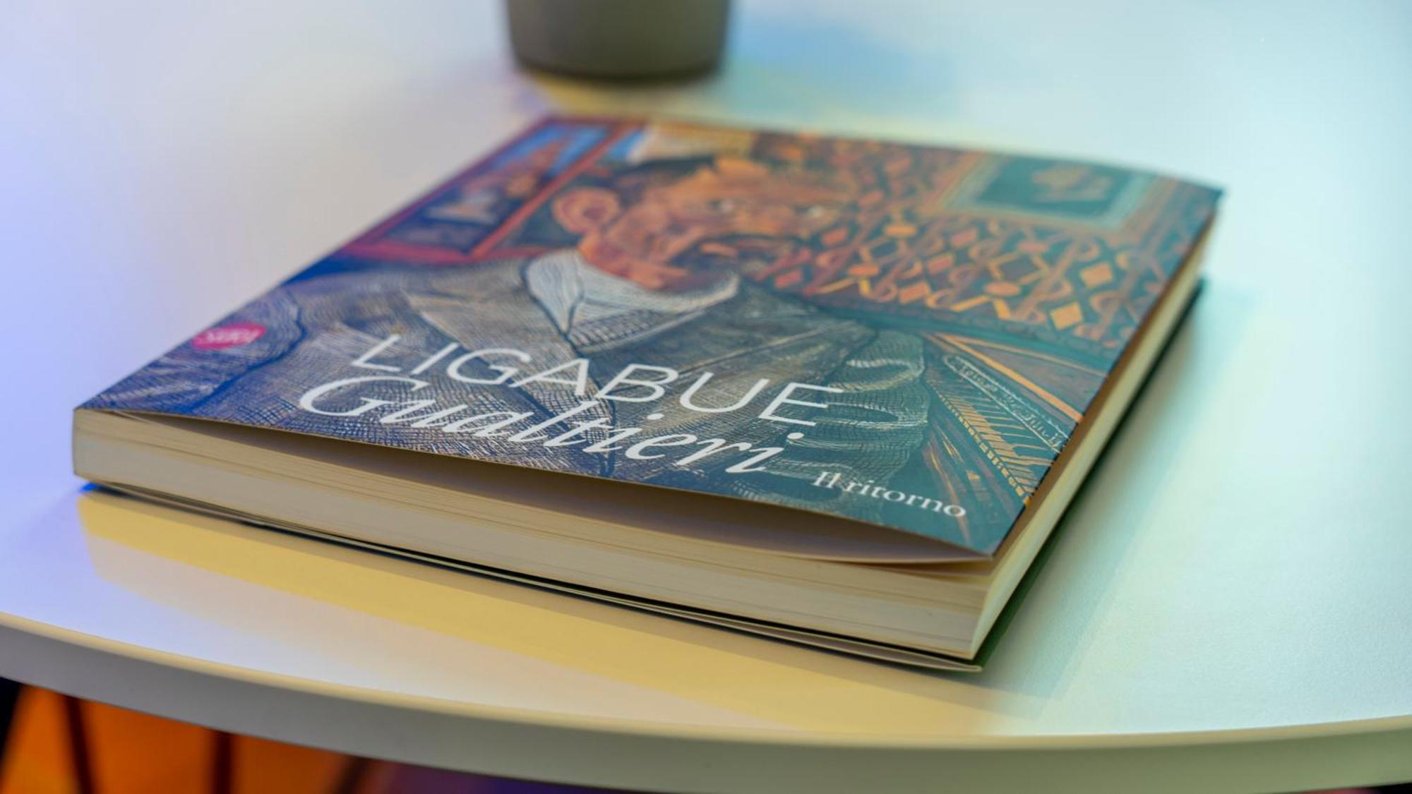Albergo Ligabue 瓜斯塔拉 外观 照片