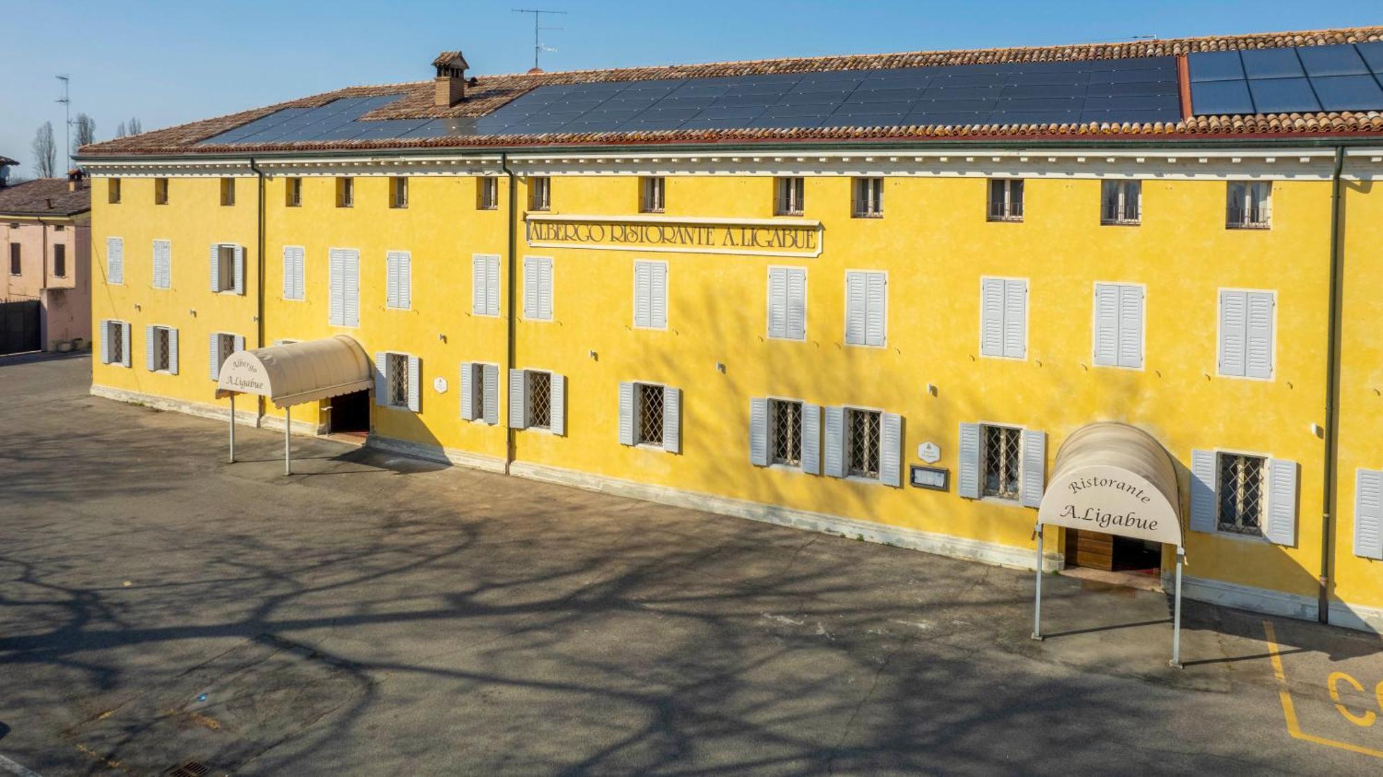 Albergo Ligabue 瓜斯塔拉 外观 照片